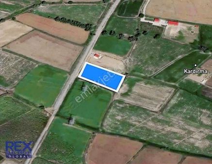 Gömeç'te Muayene İstasyonu Yakını 3.030m2 Satılık Tarla