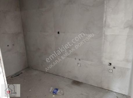 Saraycık'ta Oturumun Başlamasına Sayılı Günler Sıfır 2+1 Daire