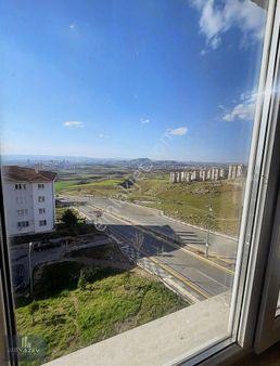 Ankara Mamak Zirvekent De Araç Takaslı 1+1 Satılık Eşyalı Daire