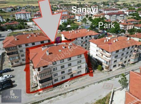 Asansörlü 3+1 Karamuklu Çay Bahçesi Çarşıya Yakın Satılık