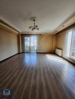 Valleyden Alipaşa 4 Mevsim Evlerinde 3+1 Satılık