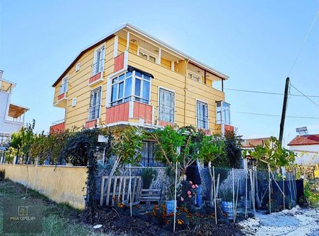 ▃▅▇mia Grup▇▅▃ 30 Metre Yola Cephe / K.p Bağlı & 4+1 Villa !