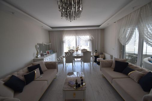 50. Yılda Satılık Havuzlu 3+1 Daire