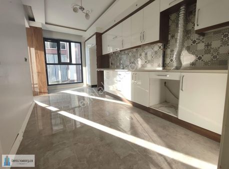 Ünyeli Kardeşler Gayrimenkulden Kiremitçi De 3+1 Satılık Arakat