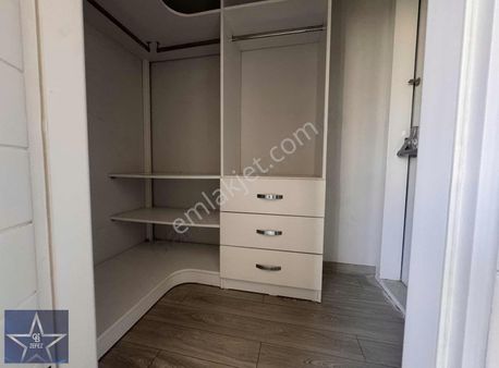 Derebahçe'nin Kalbi Meridyen Yaşam'da 220m² 4+1 Daire