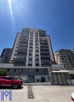 23 Nisan Da 3+1 165 M2 Dublex Daire