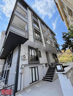 Teraslı Manzaralı Oturuma Hazır 5+2 Dubleks Daire