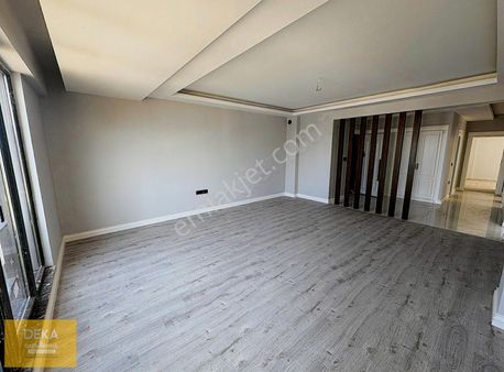 Deka Gayrimenkul'den Deniz Manzaralı Lüks 3+1