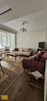 Deka Gayrimenkul'den Bafra Gençlik Caddesinde Eşyalı Kiralık 3+1