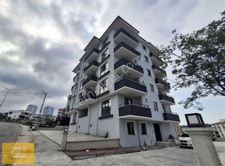 Deka Gayrimenkul'den Bulvara Cephe Panoramik Deniz Manzaralı 1+1