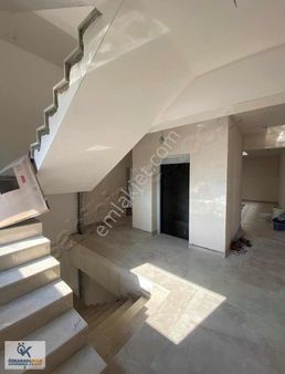 Kartepe Fatih Sultan Mehmet Mah Satılık 2+1 Arakat