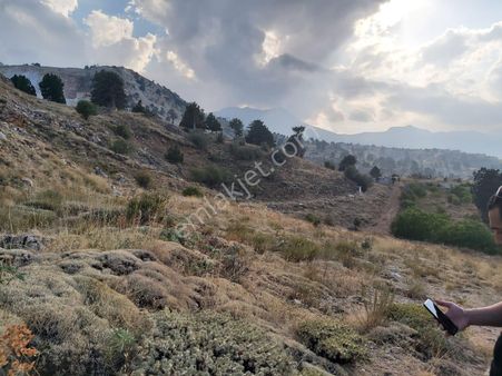 Acill Konyaaltı Geyikbayırında Satılık İmarlı Villa 600m2 Arsası