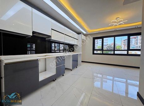 Keçiörende 4+1site İçinde Manzaralı Öncepheli Giyinme Odalı