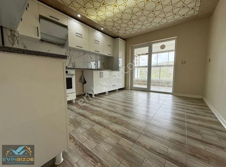 Keçiörende Site İçinde3+1 Kilerli Türk Hamamlı Satılık Daire