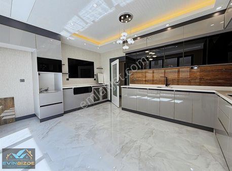 Evin Bizde Garantiden Kalite Konfor Arayanlar İçin İdail Daire