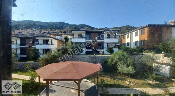 Altınoluk'ta Nezih Sitede Satılık Muhteşem Deniz Manzaralı Daire