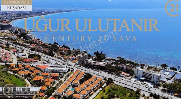 Kuşadası Merkeze Ve Plaja Yakın Havuzlu Sitede Satılık 5+1 Villa
