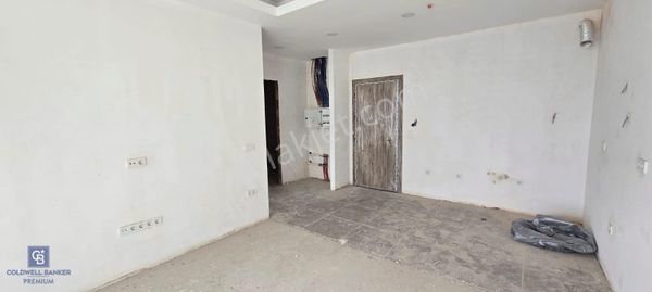 İncek'te Göl Manzaralı Satılık 1+1 Rezidans Daire