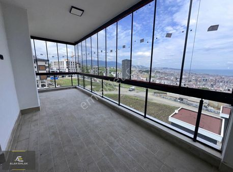 Alan Emlak; Full Deniz Manz. Sıfır Yerden Isıtmalı, Havuzlu