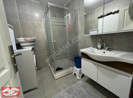 Akşemsettin Mh Cad.üzeri Ön Cephe Ara Kat Full Yapılı 3+1 Daire