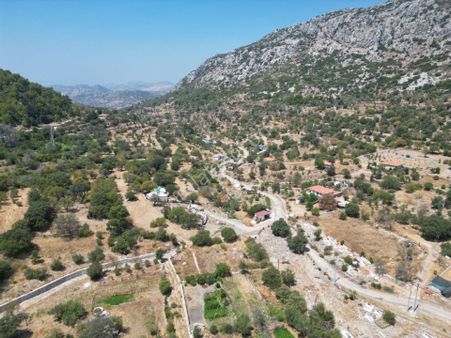 Joker: Marmaris Söğüt Yol Cepheli Dümdüz Satılık Tarla