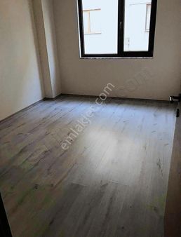 Okullar Yanıbaşında Geniş Kiralık Daireler(açıklamaya Dikkat!