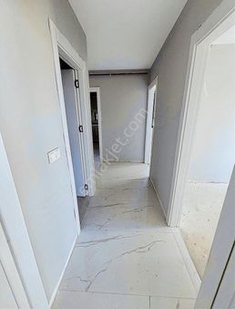 Kur Grup'tan Kıyı Boyu Lokasyonunda Sıfır Ara Kat 3+1 K. Mutfak