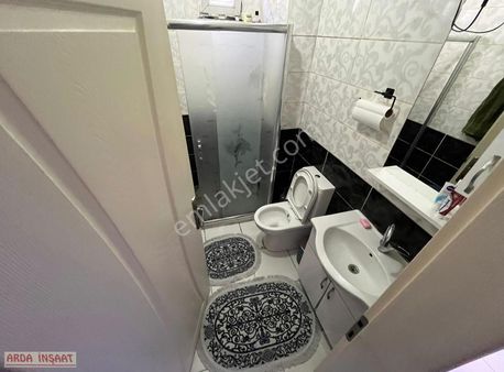 Arda İnşaat'tan Cebeci Mh 2+1 90 M2 Mükemmel Giriş