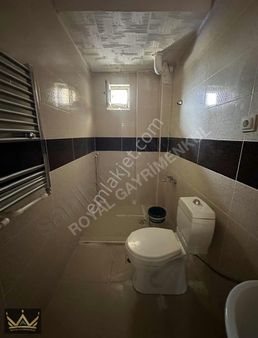 Royal Den Yıldırım Beyazıtta Kiralık Ara Kat 2+1 85m²