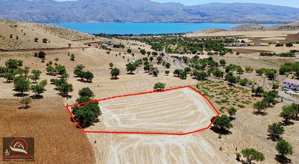 [acg] Güney'de Eşsiz Göl Manzaralı 4.429m2 Satılık Fırsat Parsel