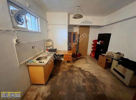 Gazeller Cadde Üzeri Kiralık Dükkan