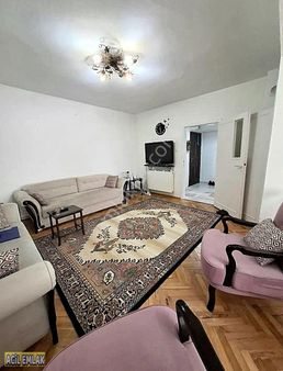 19 Mayıs Türkay Sokak Cepheler Açık Uygun Fiyatlı