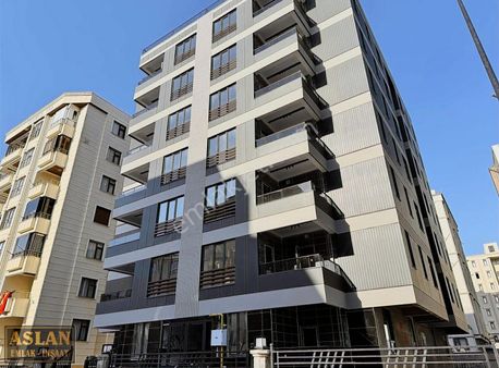 Salih Aslandan Acilll Atakente Satılık Mutfak Ayrı Yüksek Giriş