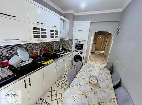 Hilal Gayrimenkulde Yüksek Alanda Katta Geniş 3+1 Daire