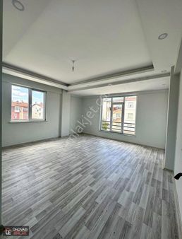Ünüvar Emlak Gayrimenkul'den Esentepe Mh Kiralık 3+1 Sıfır Daire