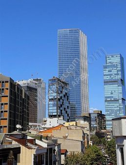 Merkezde Satılık Daire Ve Gelir Getiren Berber Dükkanı