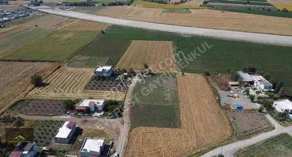 Yanyana Çift Parsel Yol Cepheli Su Kuyusu Başında Fırsat Arsalar