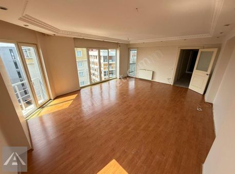 2008 Yapımı Binada Geniş Kullanım Alanına Sahip Boş 3+1