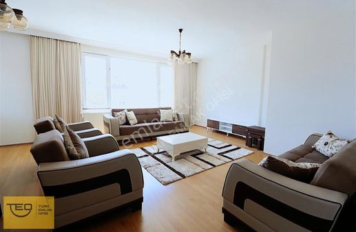 Antalya Hurma Mahallesinde Site İçi 3+1 Arakatta Satılık Daire