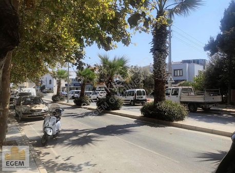 Urla Zeytin Alanında İki Kata İmarlı Arsa