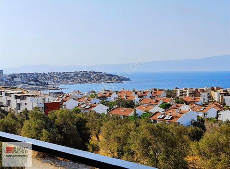 Panoramik Deniz Manzaralı Müstakil Havuzlu 4+1 Lüks Villalar