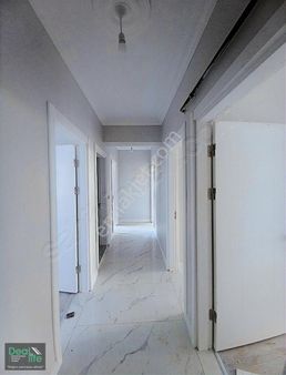 Deallife'dan Dumlupınar Mah. 3+1 Kullanışlı Yüksek Giriş Daire