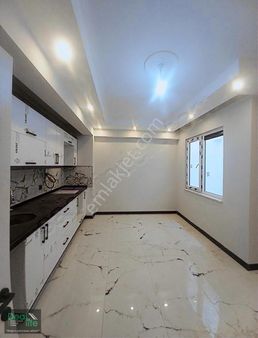 Deallife'dan İstasyon Mah. Ebeveyn Banyolu 3+1 Dubleks Daire