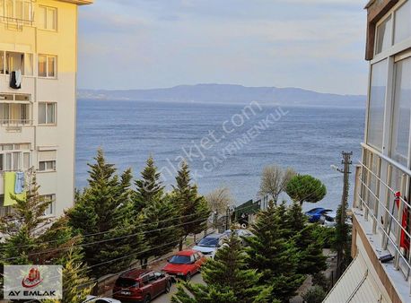 Ay Emlak'tan Armutlu Petek Sitesi İçinde 2+1 Deniz Gören Daire