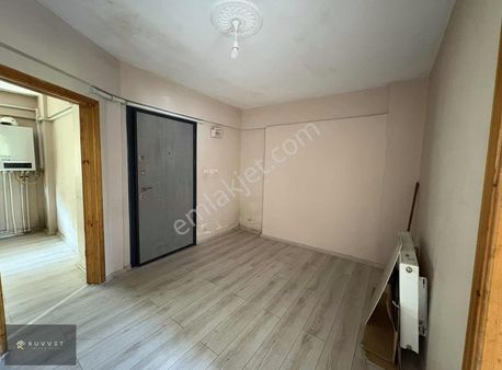 Kuvvet Emlak'tan Bahçecikte Kiralık Daire