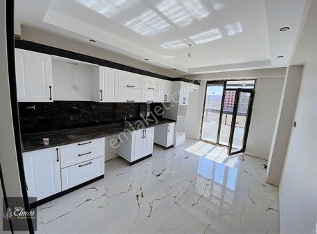 Elmastan Satılık Lüks Ayrık Nizam Özel Garajlı 3+1 Sıfır Daire