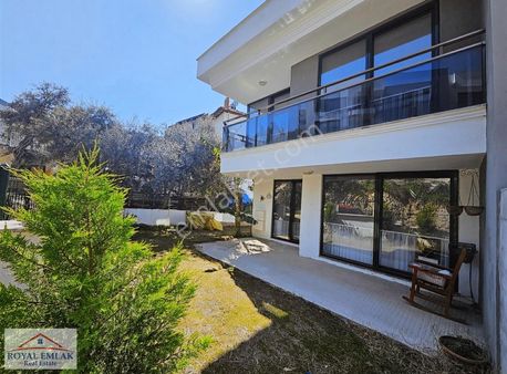 Muğla Güllük Satılık Müstakil Villa Denize 200 Mt