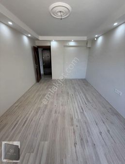 Muradiye Mah Merkezde En Uygun 3+1. Arakat