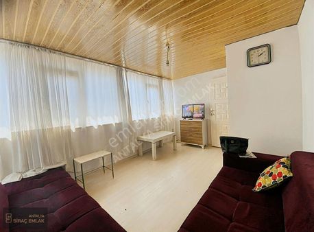 Şehrin Merkezinde Mevlana Kavşağına Çok Yakın 1+1 Eşyalı Kiralık