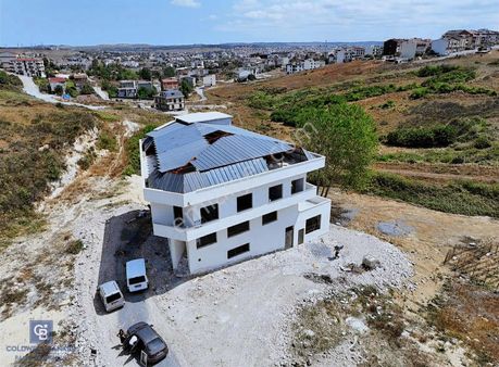 Arnavutköy Taşolukta 180 M2 İmalata Ve Depolamaya Kiralık Dükkan